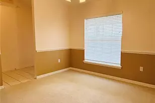 5857 Manchester Dr W, Lakeland, FL 33810 - Photo 13