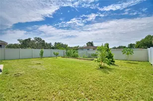8203 Campbell Crossing Circle, Lakeland, FL 33810 - Photo 27