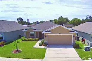 8203 Campbell Crossing Circle, Lakeland, FL 33810 - Photo 3