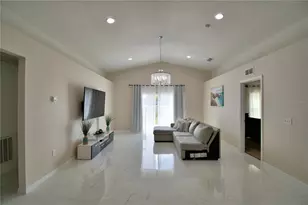 8203 Campbell Crossing Circle, Lakeland, FL 33810 - Photo 7