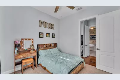 18940 Commonwealth Avenue N, Polk City, FL 33868 - Photo 29