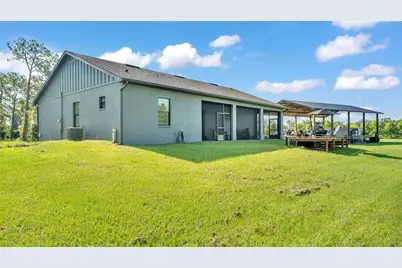18940 Commonwealth Avenue N, Polk City, FL 33868 - Photo 5