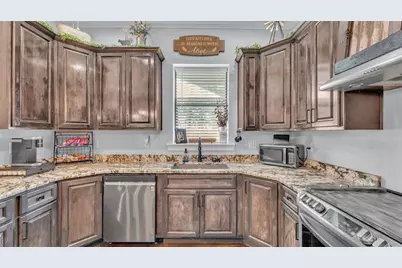 18940 Commonwealth Avenue N, Polk City, FL 33868 - Photo 13