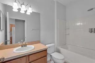 4219 Winding Vine Dr, Lakeland, FL 33812 - Photo 13