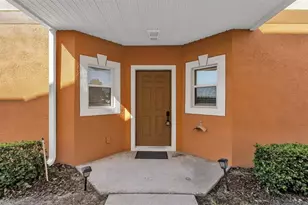 4219 Winding Vine Dr, Lakeland, FL 33812 - Photo 3