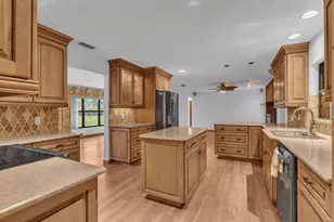 9240 Moore Rd, Lakeland, FL 33809 - Photo 21