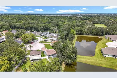 1305 Bramblewood Drive, Lakeland, FL 33811 - Photo 53