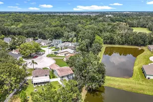 1305 Bramblewood Dr, Lakeland, FL 33811 - Photo 53