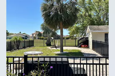 728 Teaberry Trail, Polk City, FL 33868 - Photo 5
