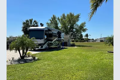 728 Teaberry Trail, Polk City, FL 33868 - Photo 3