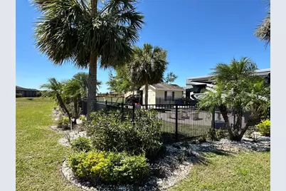 728 Teaberry Trail, Polk City, FL 33868 - Photo 15