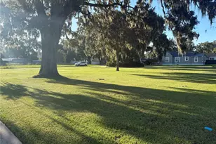 425 W Broadway St, Fort Meade, FL 33841 - Photo 1