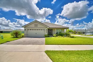 4669 Grandview Gln Dr, Auburndale, FL 33823 - Photo 1