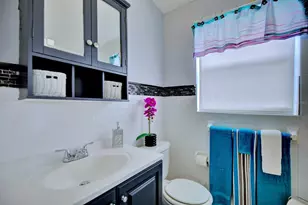 3818 Medina Way, Sebring, FL 33875 - Photo 11