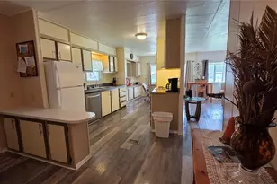 520 Skyline Dr W, Lakeland, FL 33801 - Photo 9