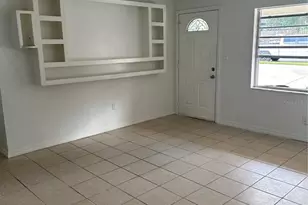 651 Lorraine Cir, Lake Wales, FL 33853 - Photo 3