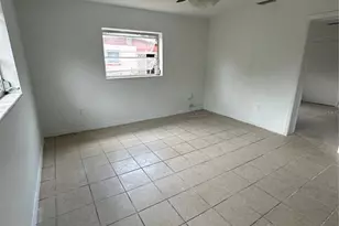 651 Lorraine Cir, Lake Wales, FL 33853 - Photo 11