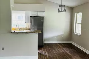 5215 Martinique Dr, Lakeland, FL 33812 - Photo 7