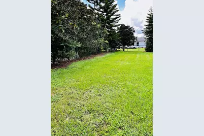 5215 Martinique Drive, Lakeland, FL 33812 - Photo 19