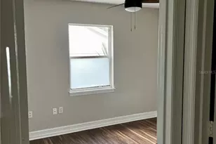 5215 Martinique Dr, Lakeland, FL 33812 - Photo 11