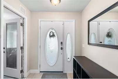 707 Powder Horn Row, Lakeland, FL 33809 - Photo 7