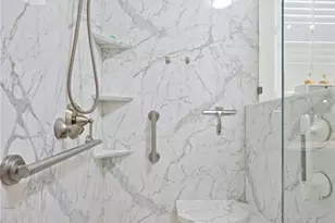 6973 Lake Eaglebrooke Dr, Lakeland, FL 33813 - Photo 21