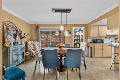 570 Villa Vista Boulevard, Lakeland, FL 33813 - Photo 9