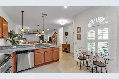 1584 Vienna Square Drive, Winter Haven, FL 33884 - Photo 11