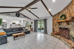 724 Palmore Ct, Lakeland, FL 33813 - Photo 11