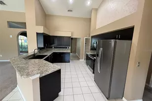 3522 Autumn Glen Dr, Valrico, FL 33596 - Photo 5