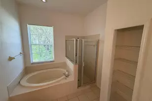 3522 Autumn Glen Dr, Valrico, FL 33596 - Photo 11