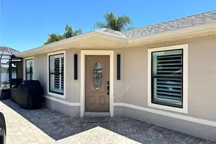 648 Meandering Way, Polk City, FL 33868 - Photo 5