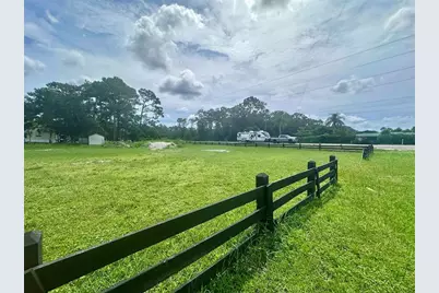 7218 Burkett Avenue, Sebring, FL 33875 - Photo 3