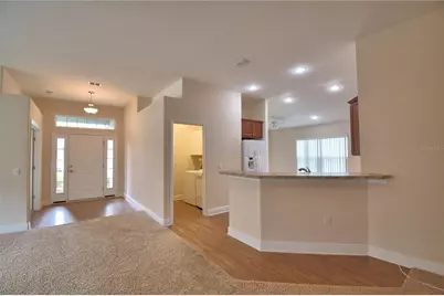 6654 Crescent Loop, Winter Haven, FL 33884 - Photo 5