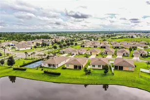 2778 Canyon Crest Dr, Lakeland, FL 33811 - Photo 5