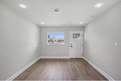 2633 Royal Drive, Lakeland, FL 33801 - Photo 15