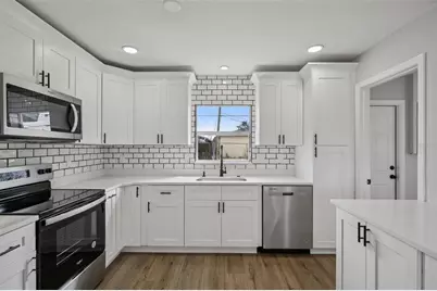 2633 Royal Drive, Lakeland, FL 33801 - Photo 11