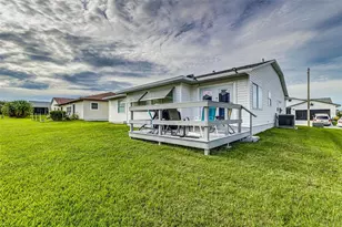 1836 Prairie Dunes Cir N, Lakeland, FL 33810 - Photo 27