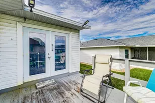 1836 Prairie Dunes Cir N, Lakeland, FL 33810 - Photo 25