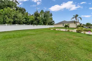 2756 Highlands Creek Dr, Lakeland, FL 33813 - Photo 35