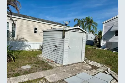 1112 Feather Lane, Bowling Green, FL 33834 - Photo 9
