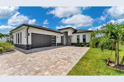 224 Valencia Ridge Drive, Auburndale, FL 33823 - Photo 1