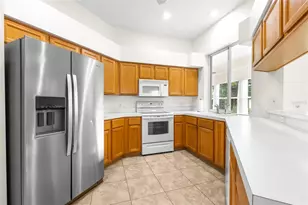 2818 Honeywell Pl, Lakeland, FL 33810 - Photo 7