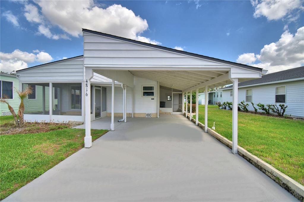 4816 Goldenview Ln main architectural view