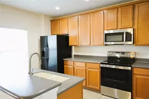 2044 Cypress Bay Blvd, Kissimmee, FL 34743 - Photo 3