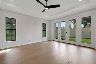 5351 Clubhouse Hills Ln, Lakeland, FL 33812 - Photo 5