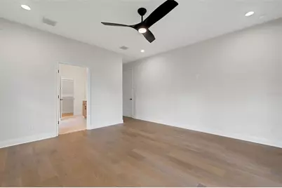 5351 Clubhouse Hills Lane, Lakeland, FL 33812 - Photo 19