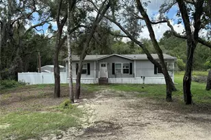 4319 Pocahontas Dr, Dade City, FL 33523 - Photo 1