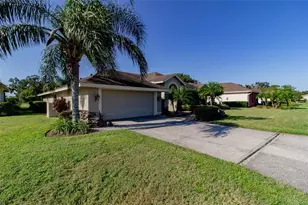 4435 Fairway Oaks Dr, Mulberry, FL 33860 - Photo 3