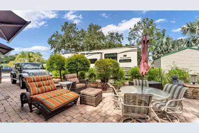 16357 Cherry Tree Court, Clermont, FL 34714 - Photo 9